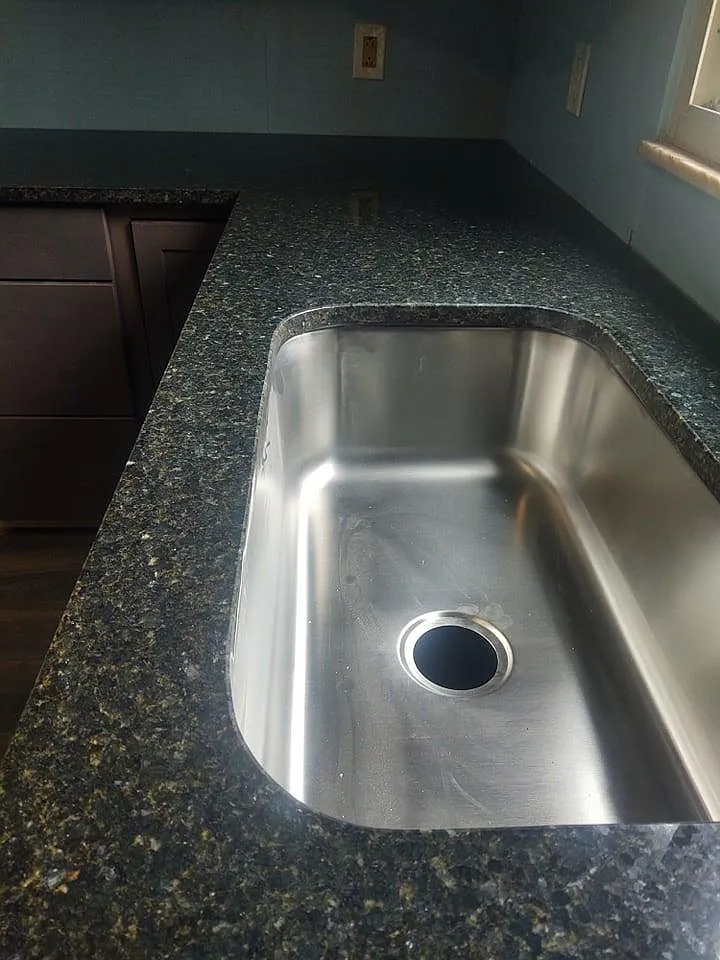 3 bed, 1536 sqft, $1,800 — Photo 3
