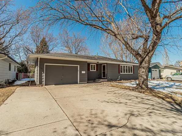 1907 18th St S, Moorhead, MN 56560