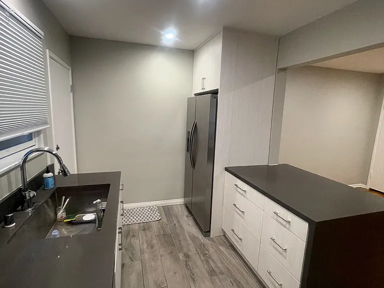 348 S Elm Dr #5 — Photo 6