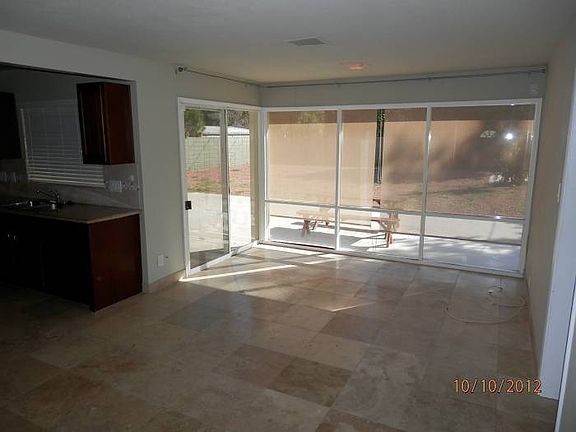 Sun Room/Dining Room