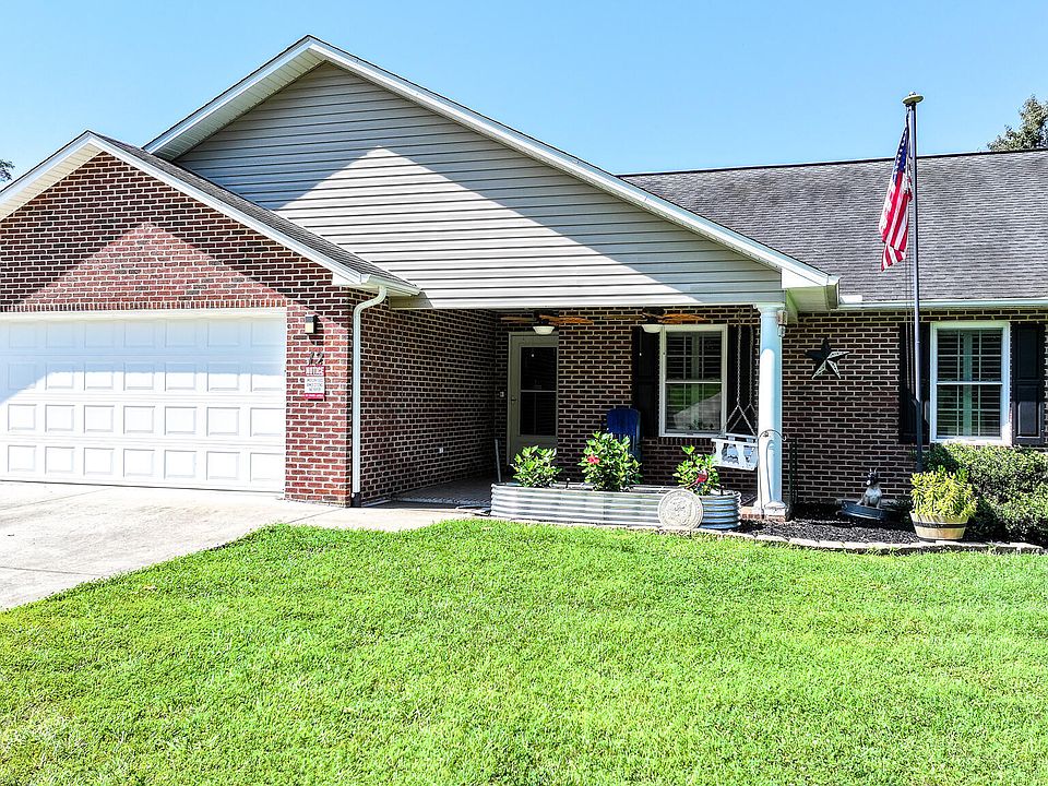 1st image of 12 Grace Dr