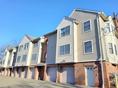 45 W Palisades Blvd APT 2, Palisades Park, NJ, 07650