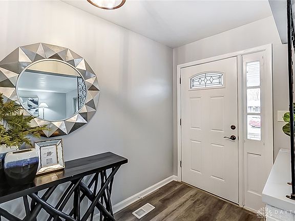 4th image of 6443 Oakhurst Pl