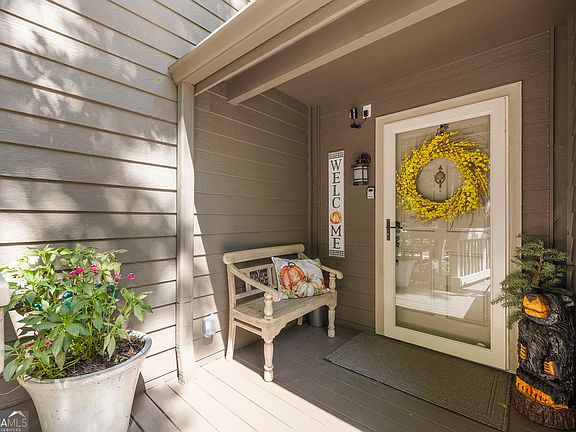 2nd image of 236 Chestnut Rise Trl #476