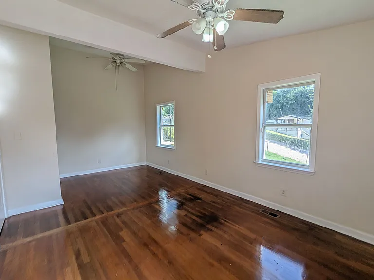 1615 Abner Ter NW — Photo 7