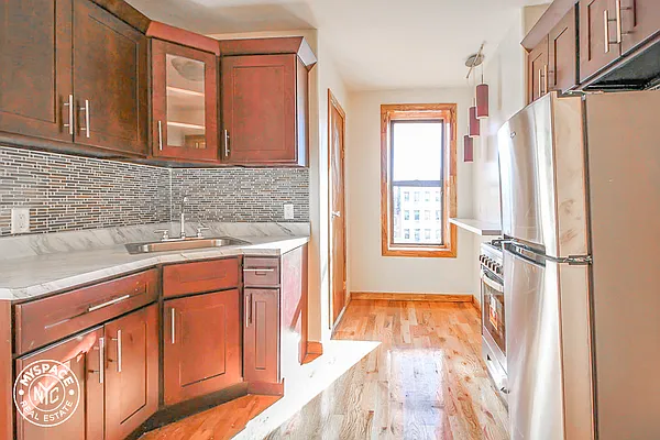 Rented by MySpaceNYC | media 30