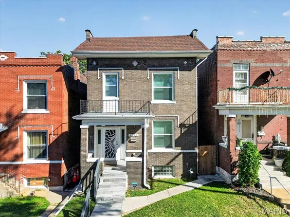 4528 Pennsylvania Ave, Saint Louis, MO 63111