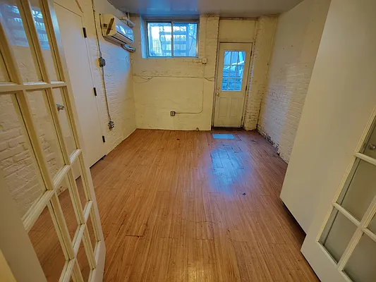 Rented by Garfield Realty  | media 12