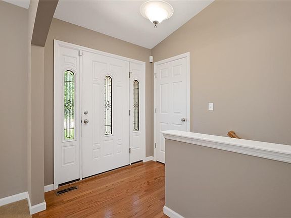 4th image of 9332 Marbarry Dr