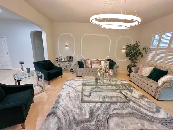9555 Calibra Ln #1, Sacramento, CA 95827