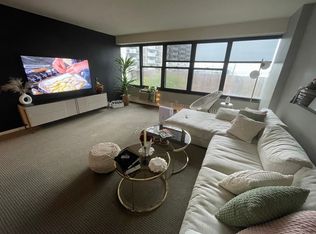 6030 N Sheridan Rd APT 506, Chicago, IL 60660