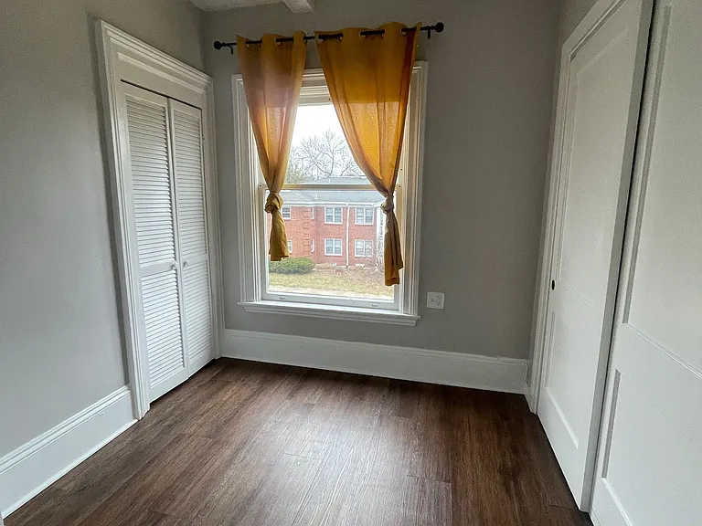 102 Union Ave SE #4 — Photo 2