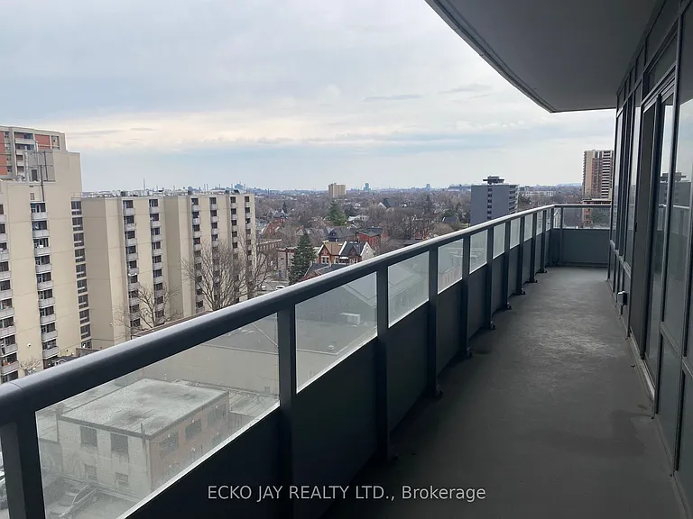 212 King William St #903 — Photo 19