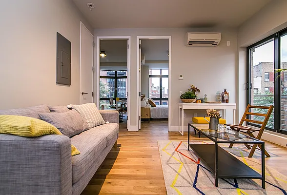 Rented by Nooklyn NYC LLC | media 96