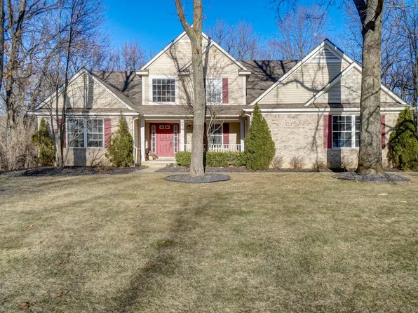 6654 Woodvine Dr, Chelsea, MI 48118