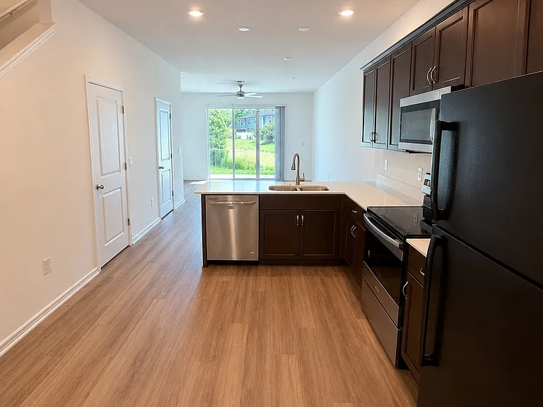 2943 Deer Pine Trl — Photo 8