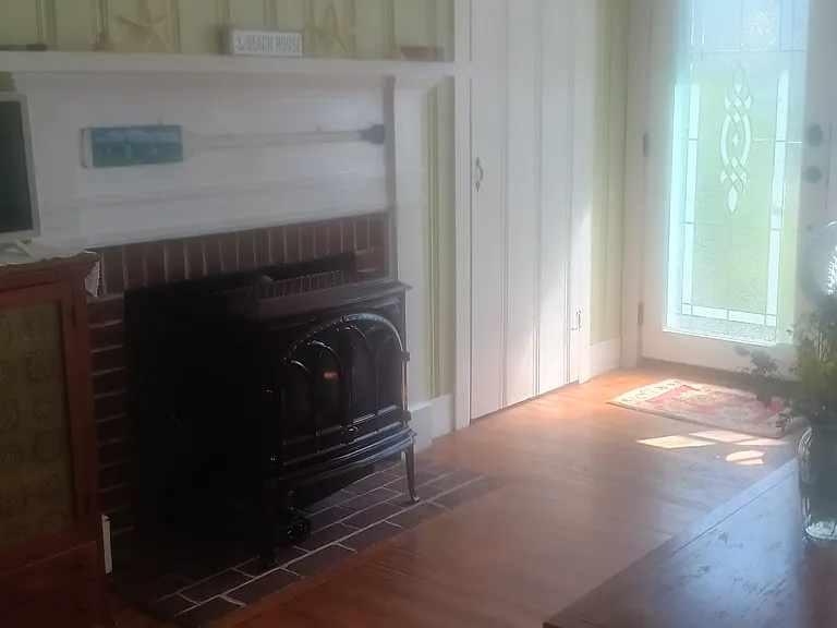79 Brown St — Photo 10