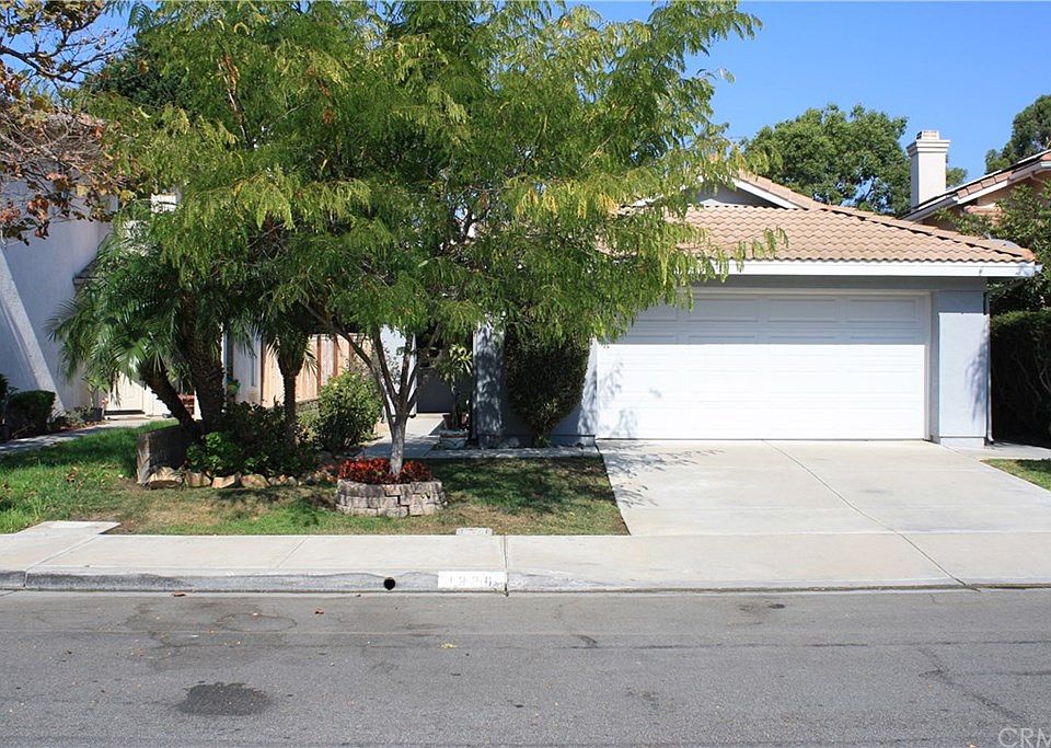 1st image of 1326 Calle Goya