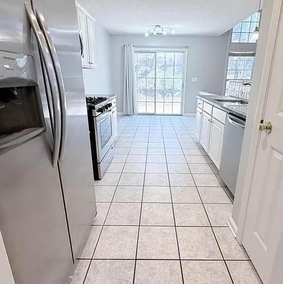 2523 Alvecot Cir SE — Photo 5