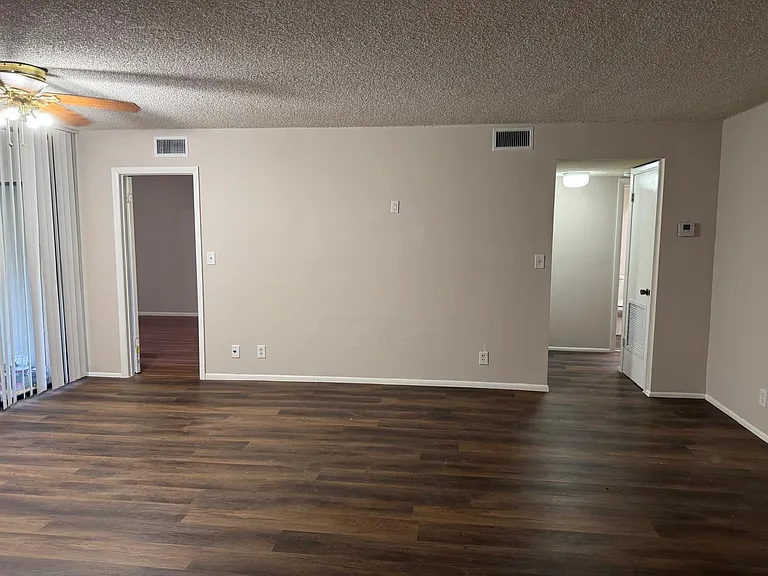 9552 SW 1st Ct #3-F — Photo 6