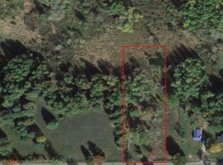 E Maple Dr, Clare, MI 48617