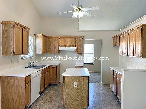 4th image of 6571 Deer Knolls Dr