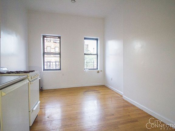 2nd image of 236 E 7th St APT 5B