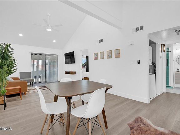 5th image of 413 E LINDA Lane #D