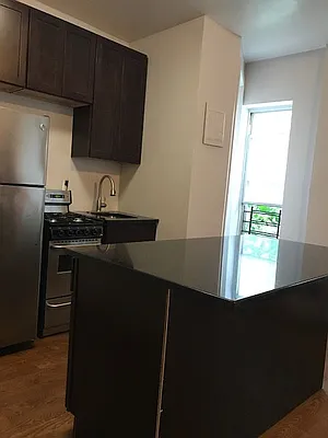 Rented by G2 Realty Group LLC | media 26