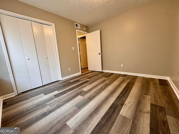 5th image of 6682 Chupp Rd