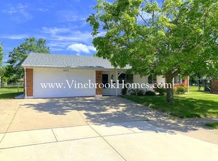 4573 Roblar Hills Dr, Englewood, OH 45322