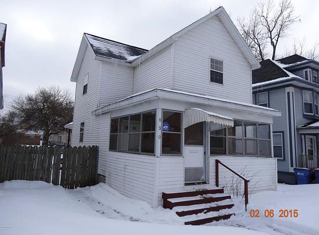 1st image of 630 Martin Luther King Jr St SE