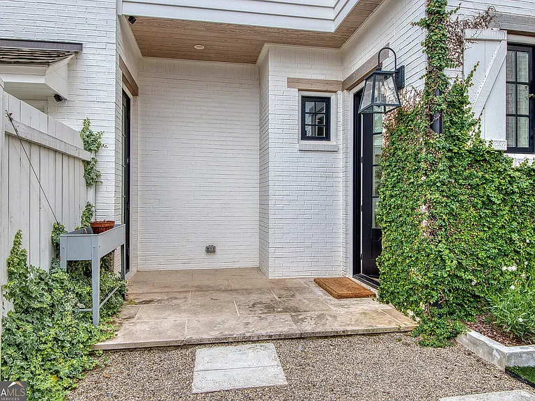 205 High St — Photo 35