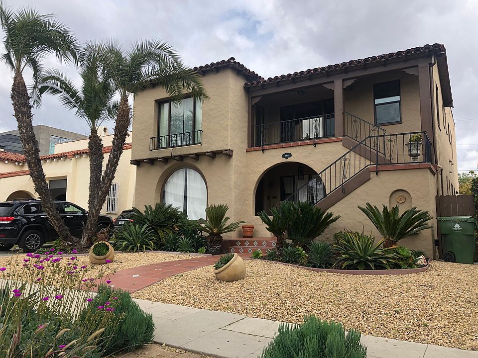 upper duplex avaialble