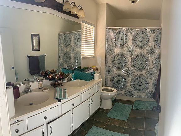 4th image of 12636 Eaton Ln