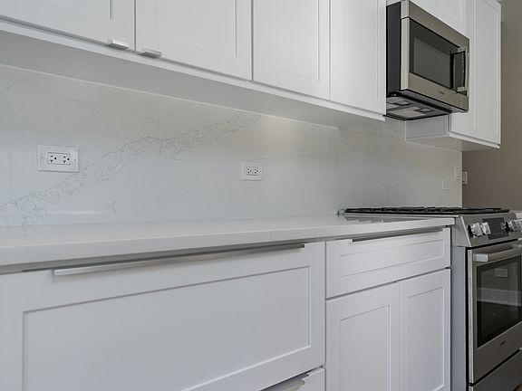5th image of 1S075 Buttercup Ln