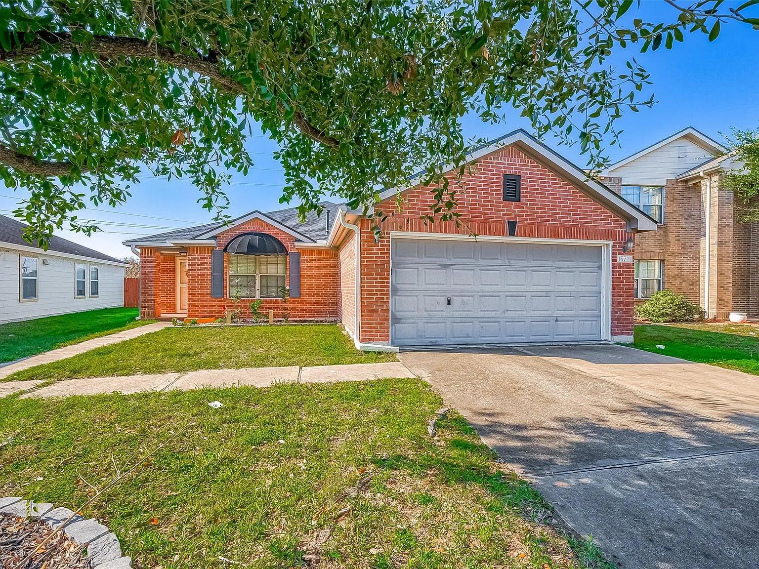 3 bed, 2.0 bath, 1825 sqft, $2,000 — Photo 4