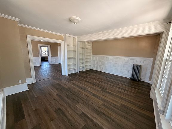 5th image of 329 Main St #1