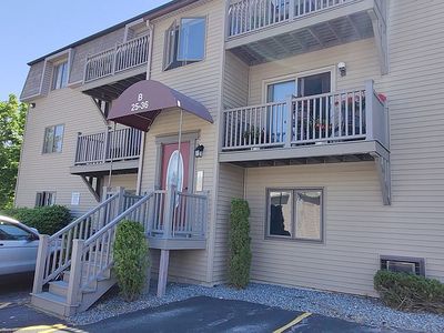 32 Village Ct #32, West Warwick, RI, 02893