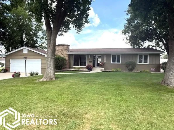 1003 2nd Ave NE, Clarion, IA 50525