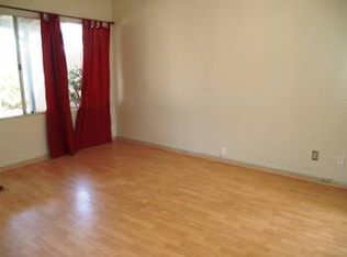 327 S Freeman St #B, Oceanside, CA 92054