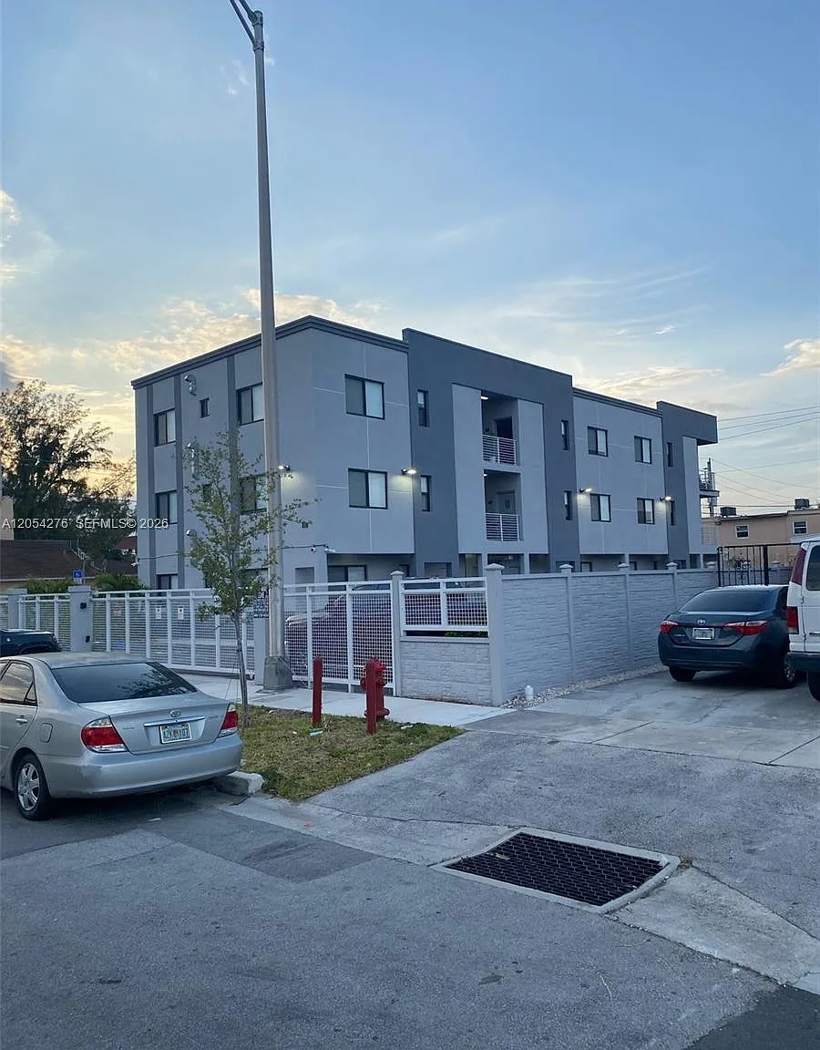 Los Molinosnew Development — Photo 2