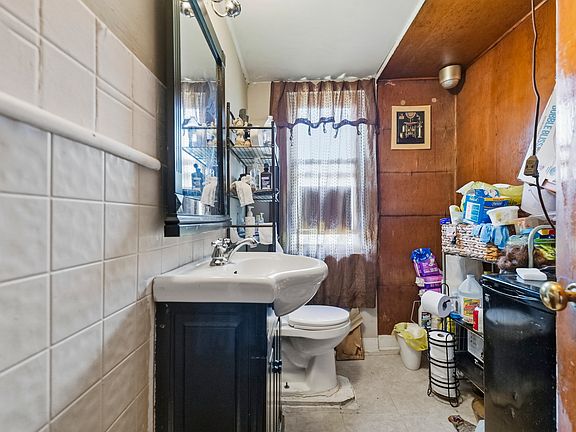 5th image of 10152 S Bensley Ave