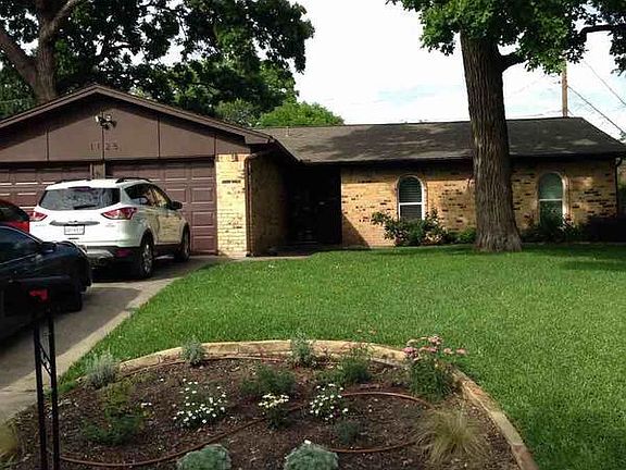 3rd image of 1125 Oak Forest Dr