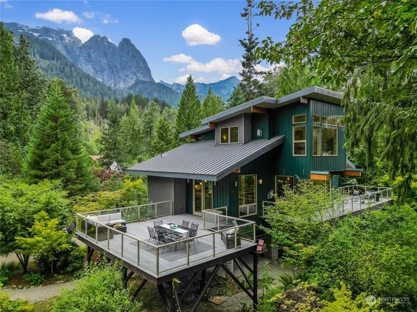 51417 S Riverside Road, Gold Bar, WA 98251