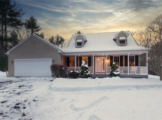 568 Eagle Peak Rd, Pascoag, RI 02859