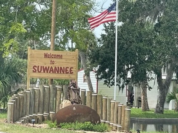 SE 859th Ave, Suwannee, FL 32692