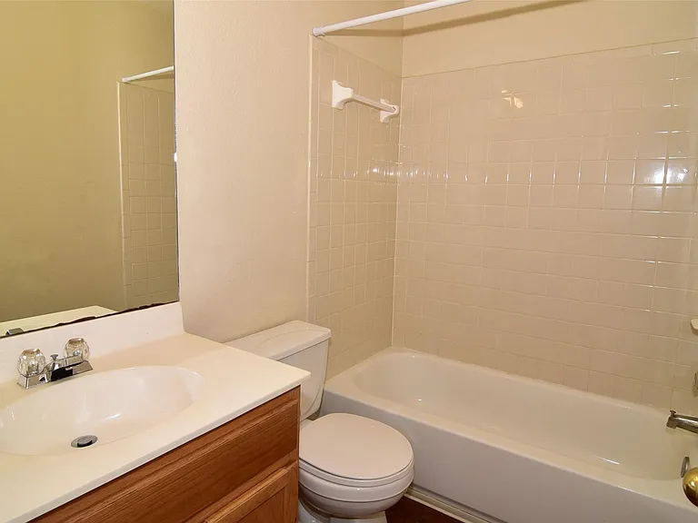 3305 Stonewall Dr — Photo 17