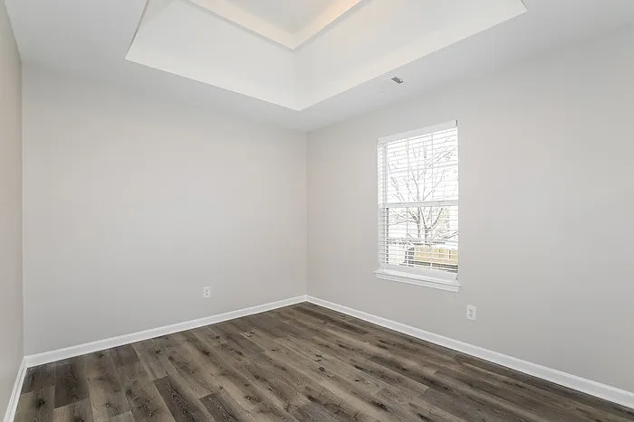 1930 Cutters Mill Way — Photo 10