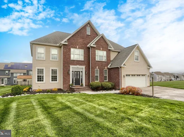 10 Spring View Ct, Mechanicsburg, PA 17050